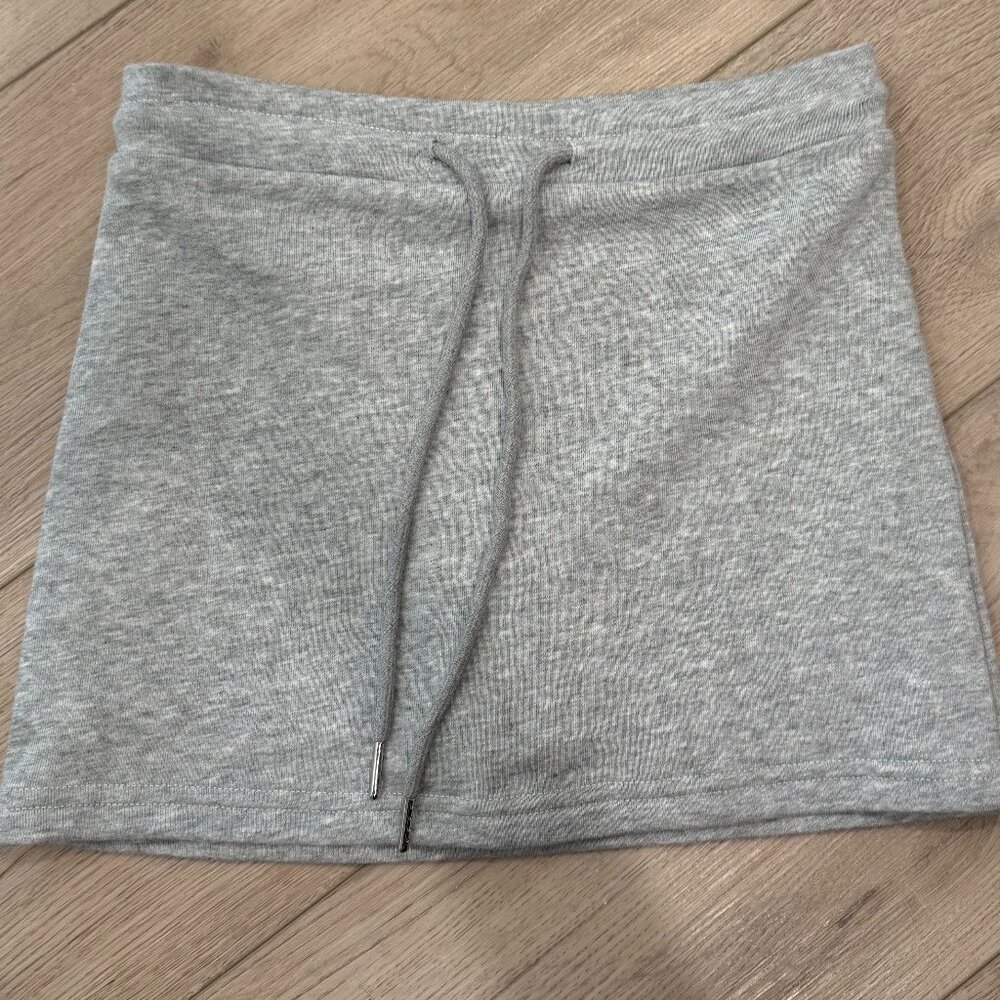 Aritzia Grey Knit Mini Skirt